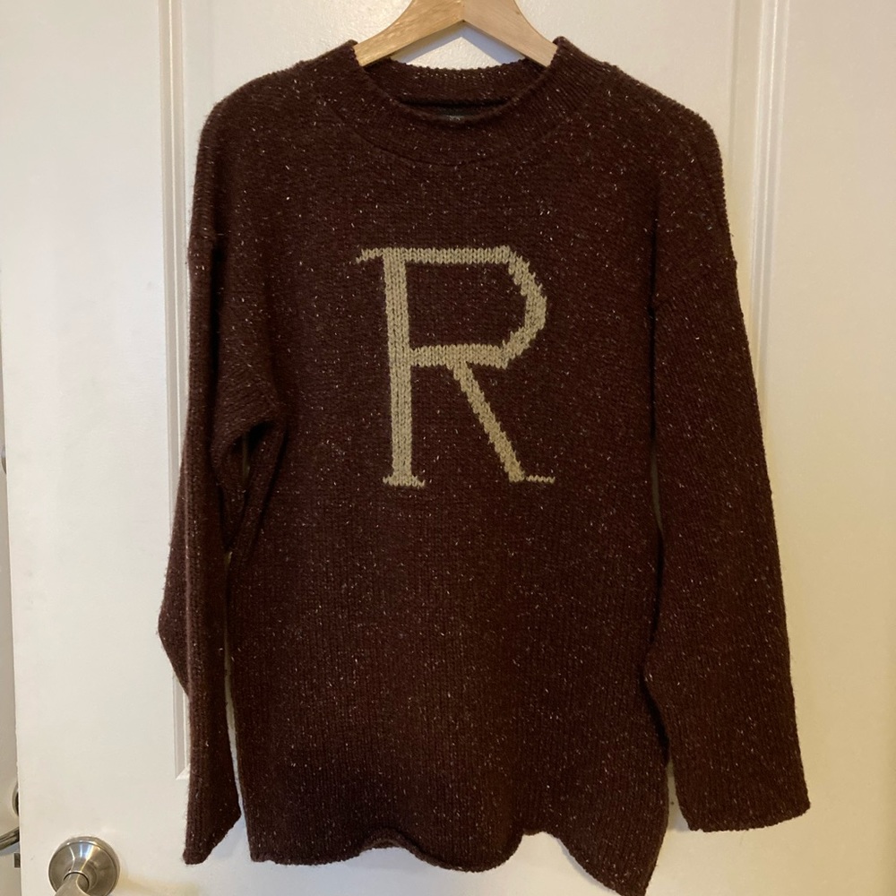 Ron Weasley knitted Christmas sweater and gryffindor scarf